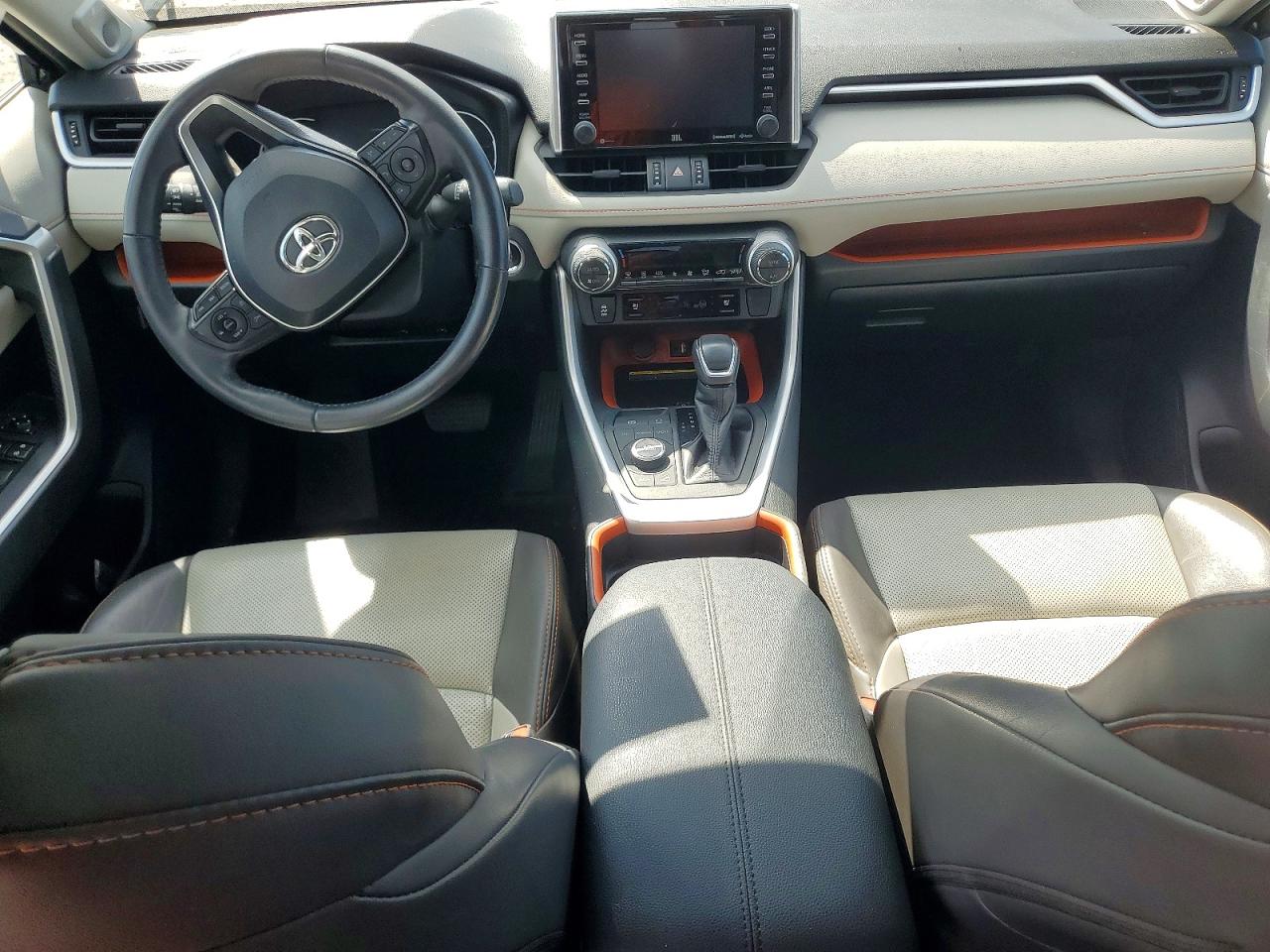 2019 TOYOTA RAV4 ADVENTURE photo 22
