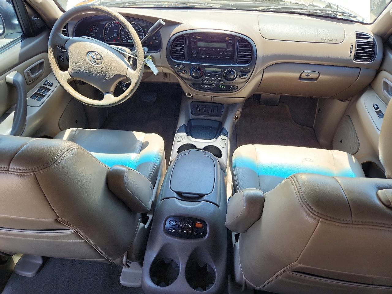 2005 TOYOTA SEQUOIA SR5 photo 8