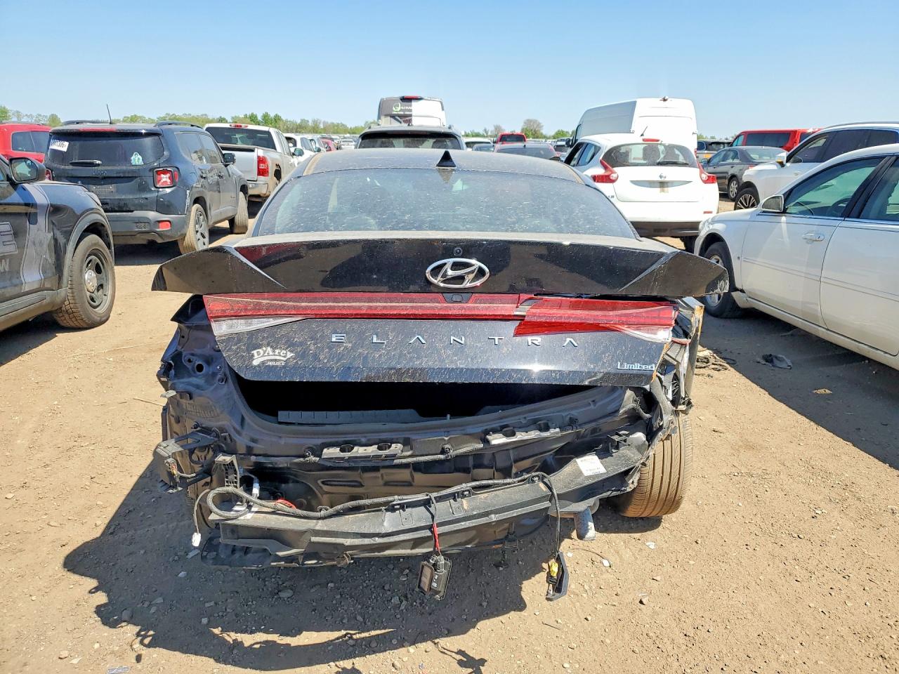 2023 HYUNDAI ELANTRA LIMITED photo 11