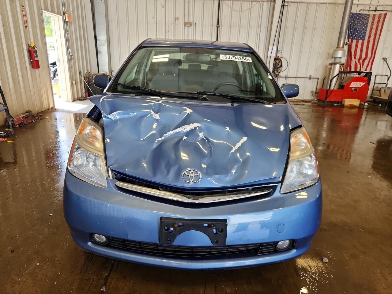 2008 TOYOTA PRIUS BASE photo 9