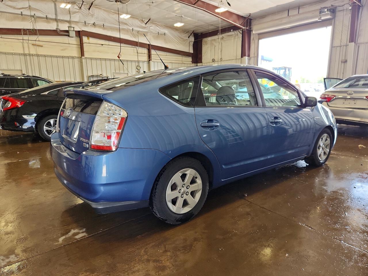 2008 TOYOTA PRIUS BASE photo 5