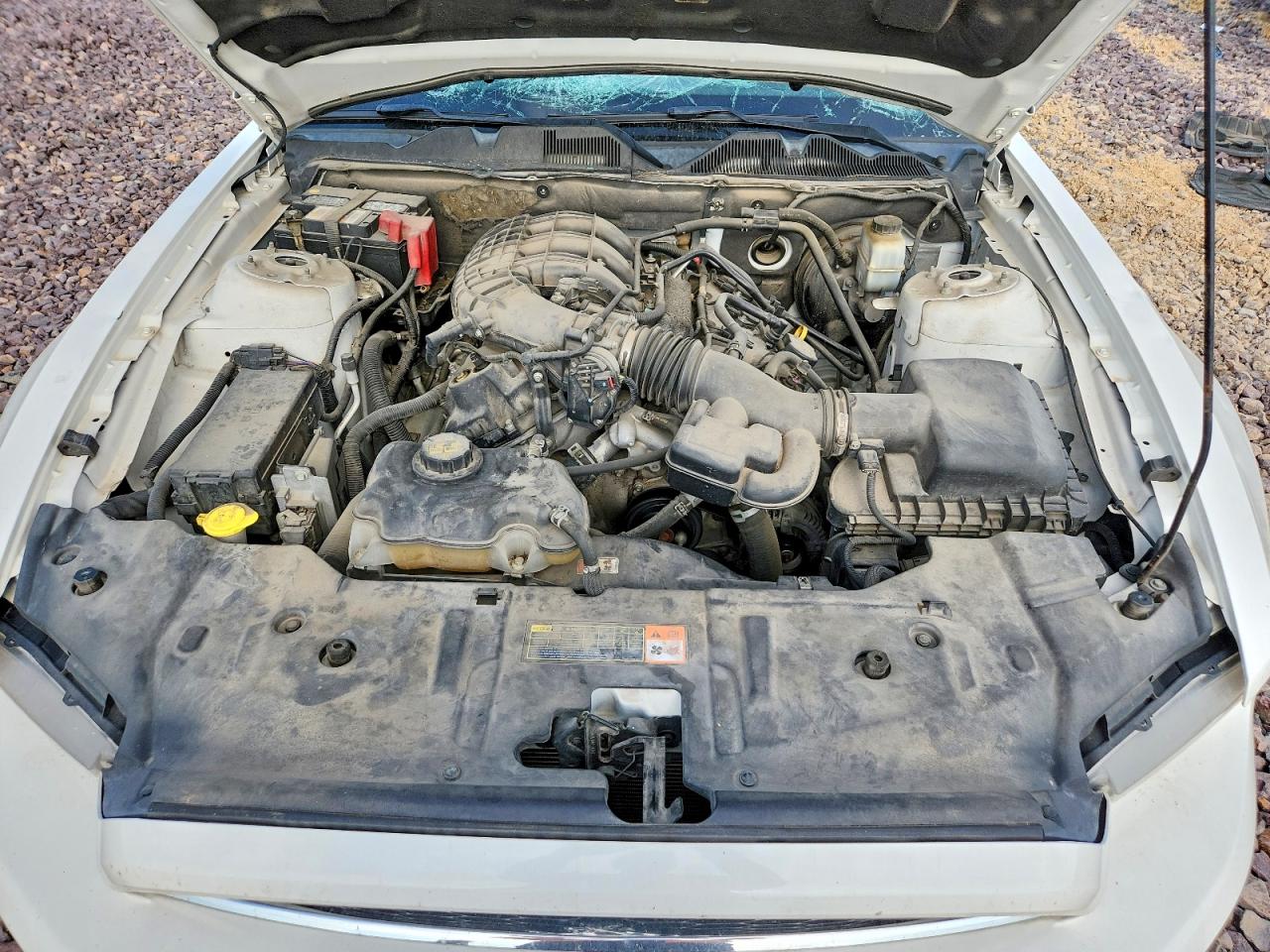 2013 FORD MUSTANG photo 31