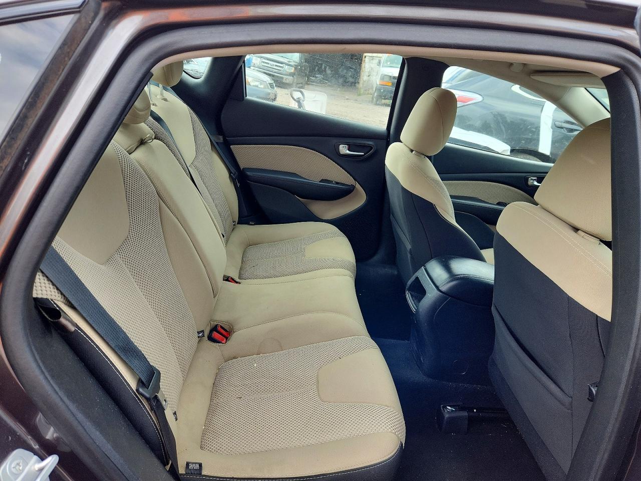 2015 DODGE DART SXT photo 19