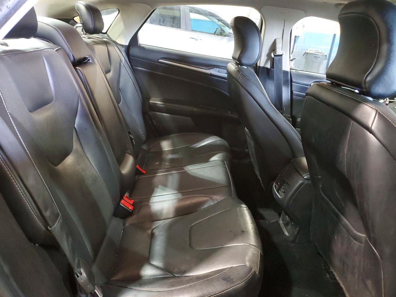2019 FORD FUSION TITANIUM photo 28