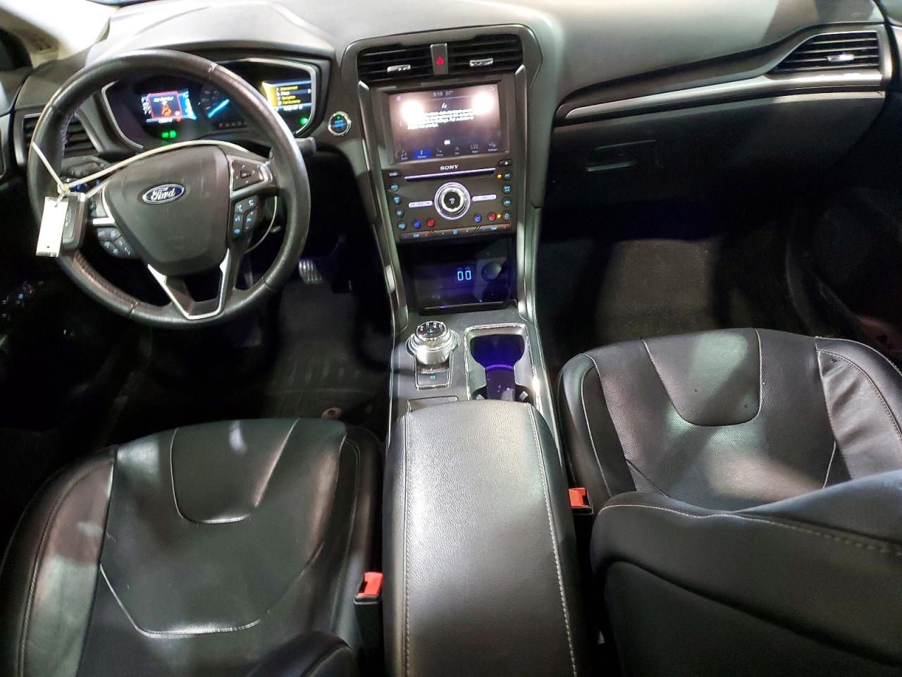 2019 FORD FUSION TITANIUM photo 22
