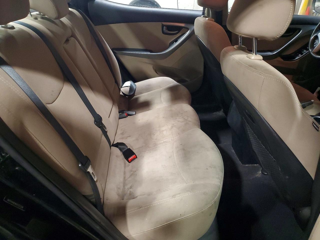 2016 HYUNDAI ELANTRA SE photo 28