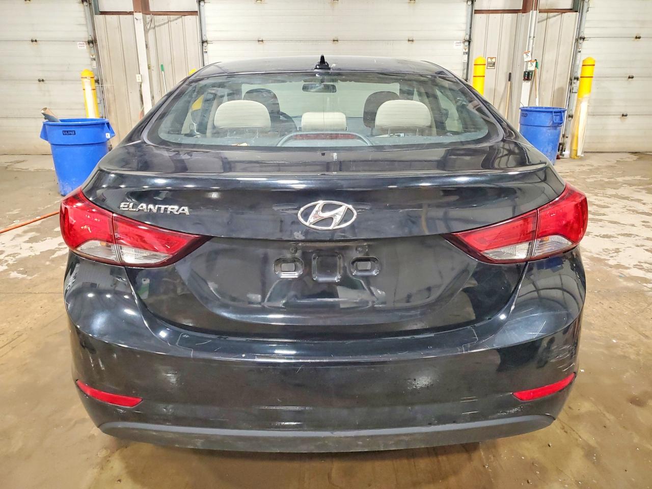 2016 HYUNDAI ELANTRA SE photo 16