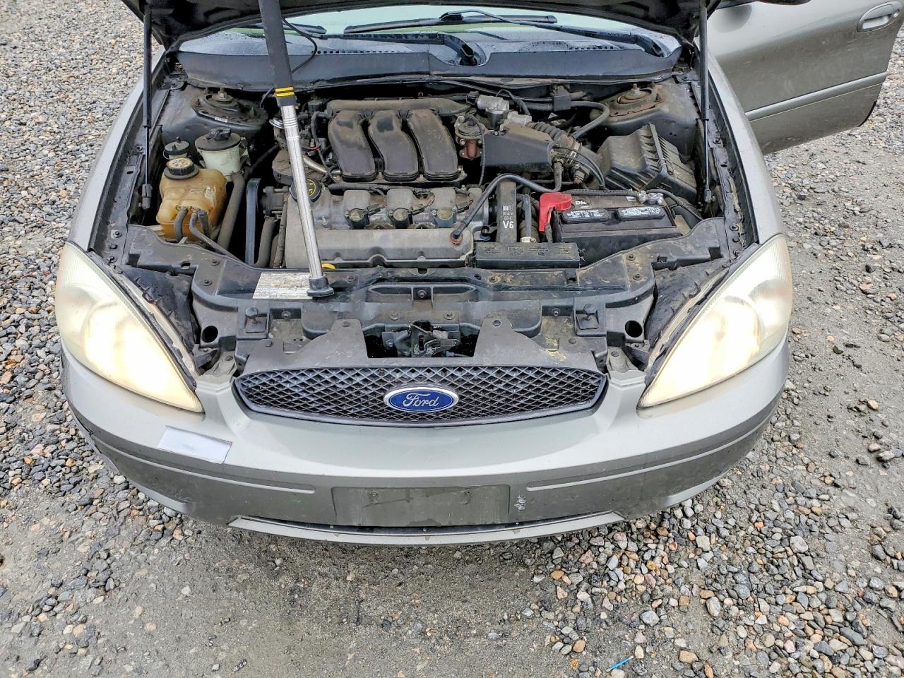 2004 FORD TAURUS SES photo 21