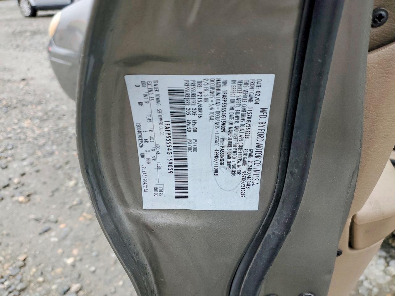 2004 FORD TAURUS SES photo 25
