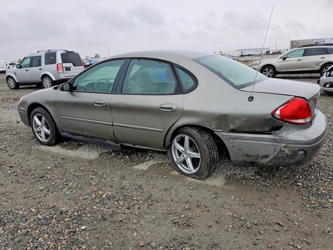 2004 FORD TAURUS SES photo 3