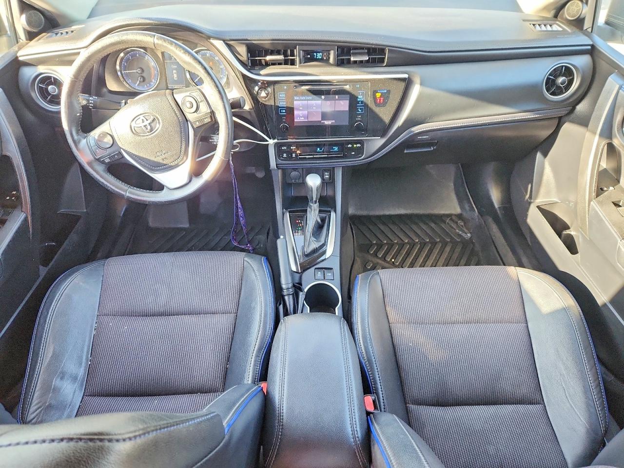 2018 TOYOTA COROLLA SE photo 15