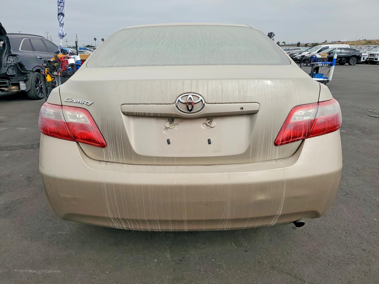 2008 TOYOTA CAMRY BASE photo 16