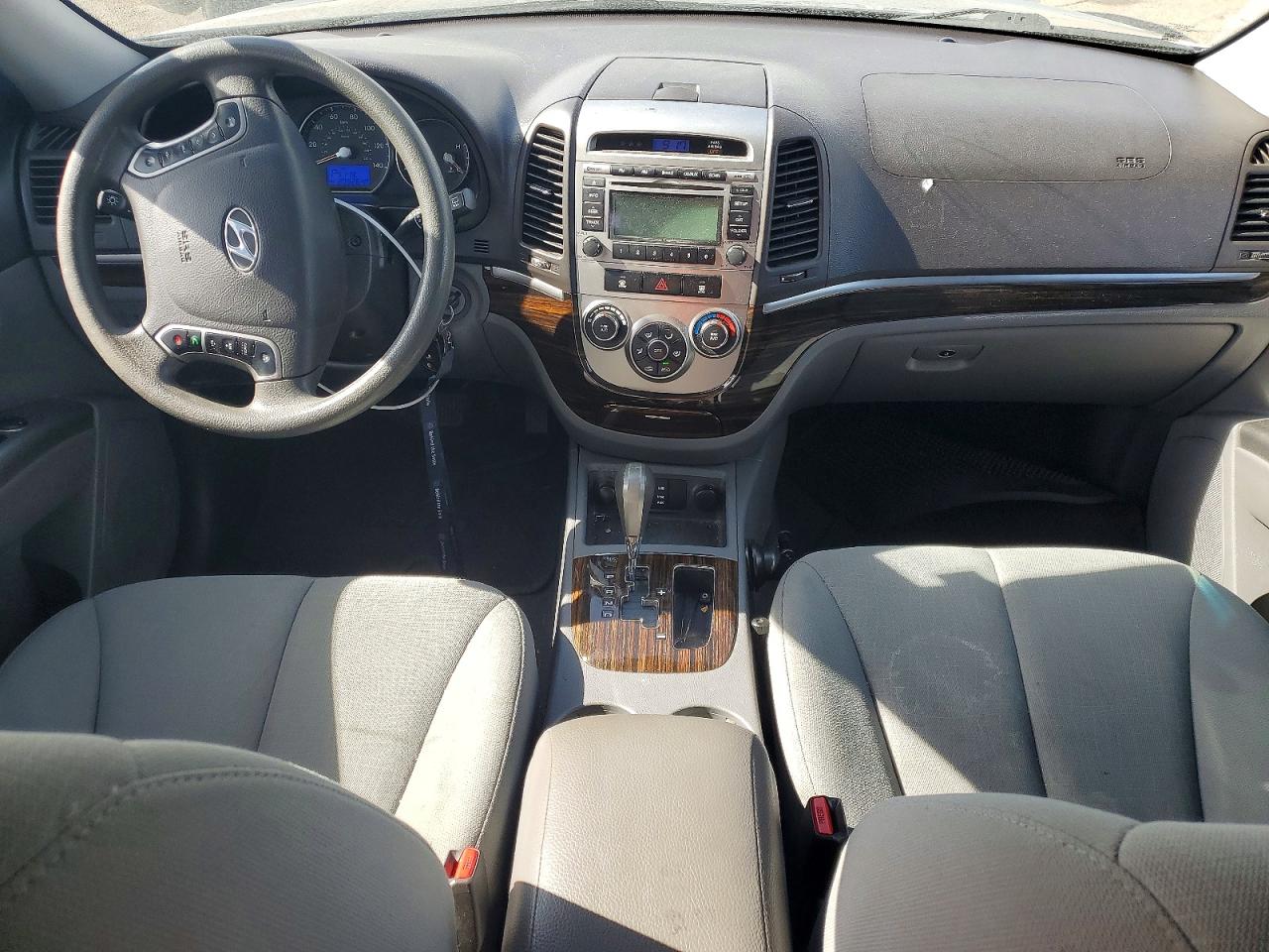 2011 HYUNDAI SANTA FE GLS photo 22
