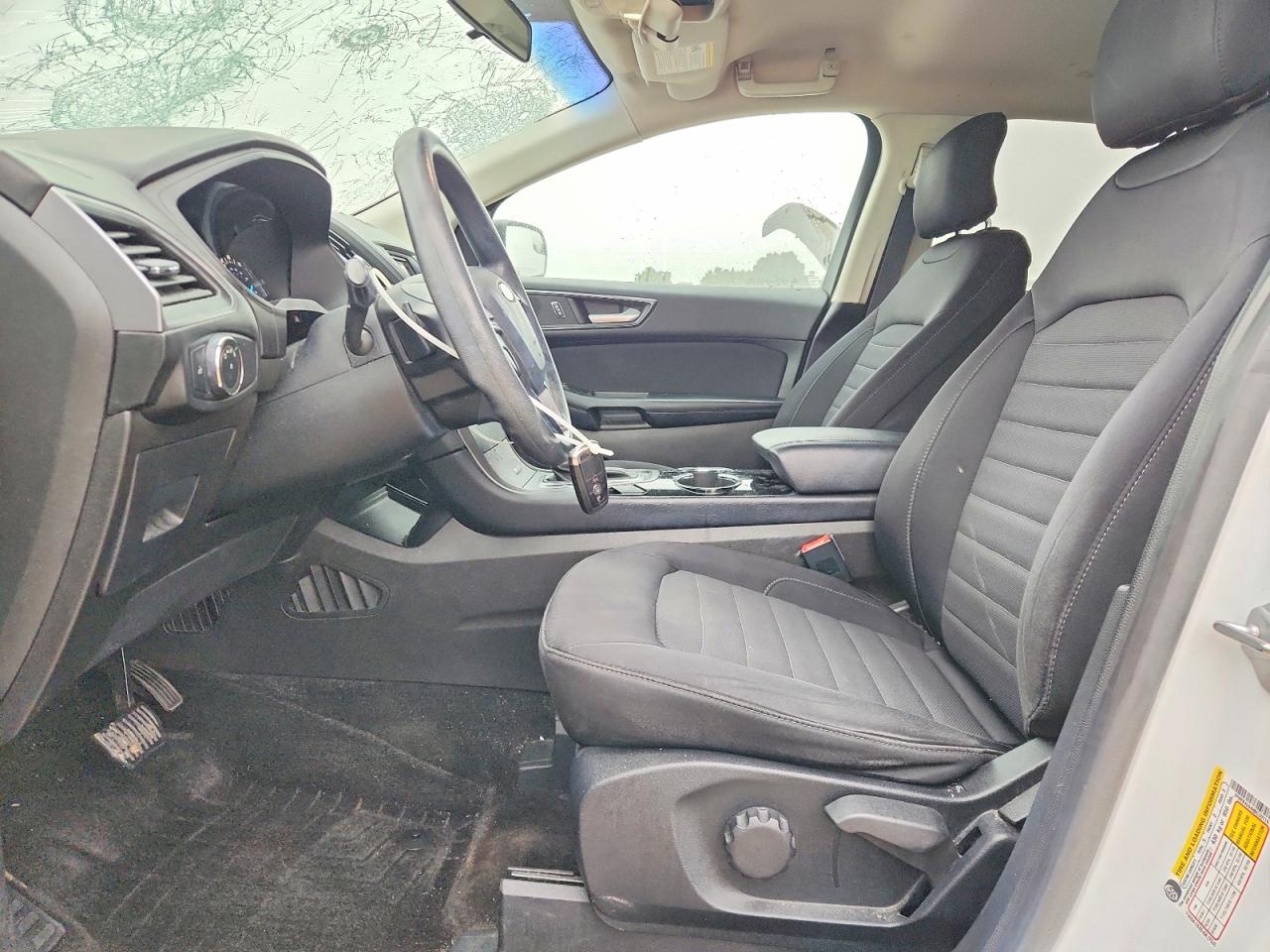 2017 FORD EDGE SE photo 7