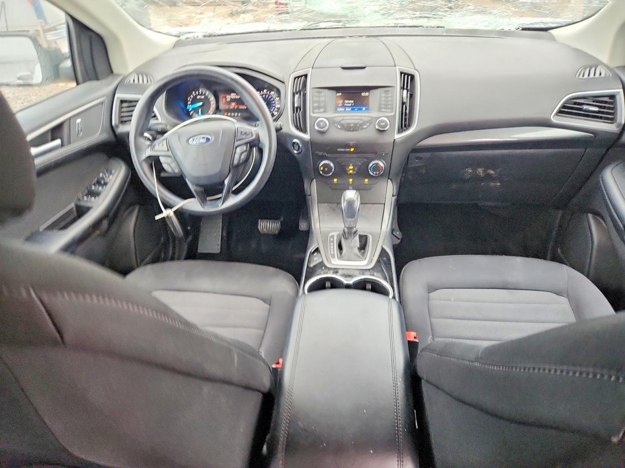 2017 FORD EDGE SE photo 8
