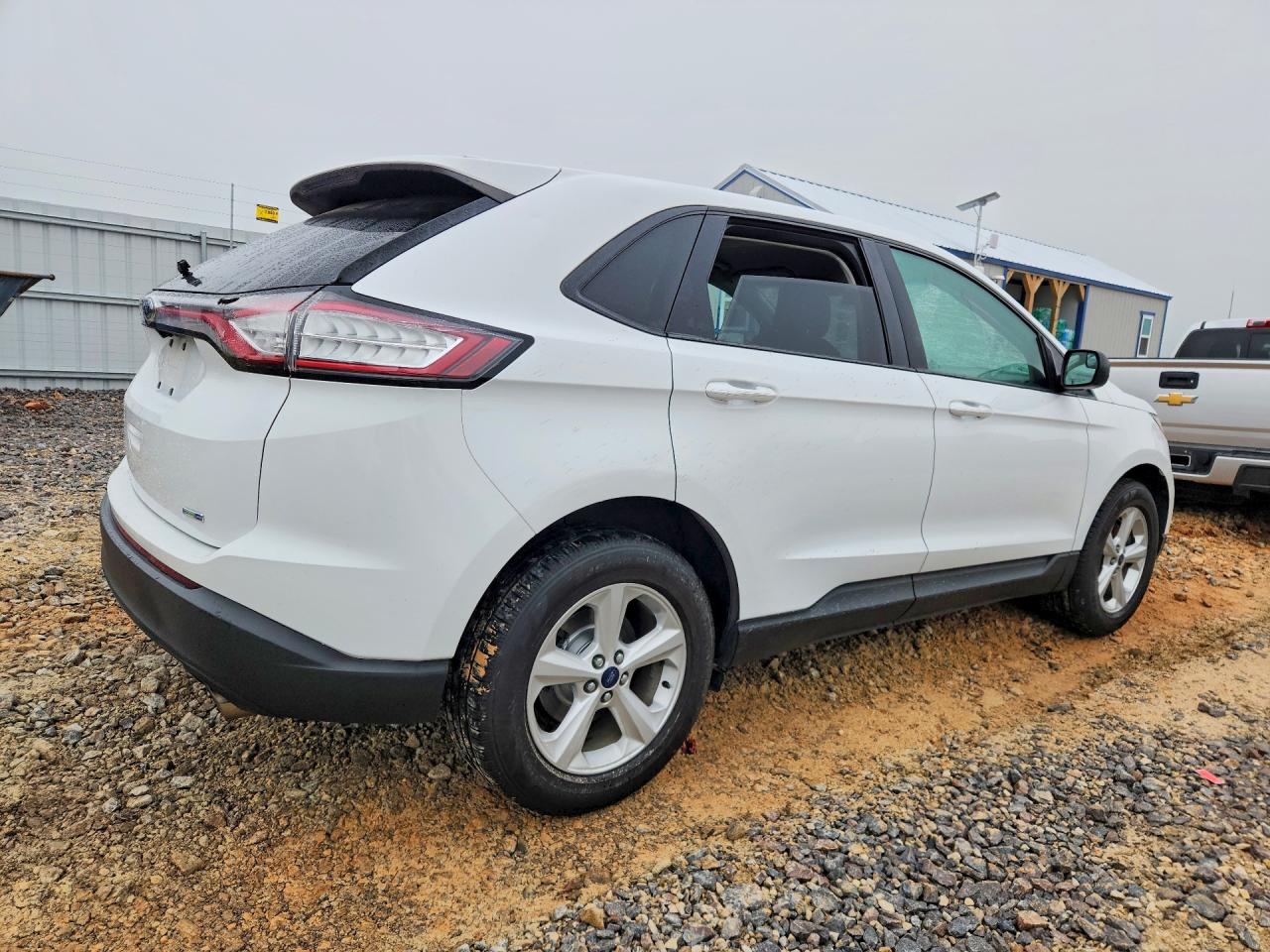 2017 FORD EDGE SE photo 3