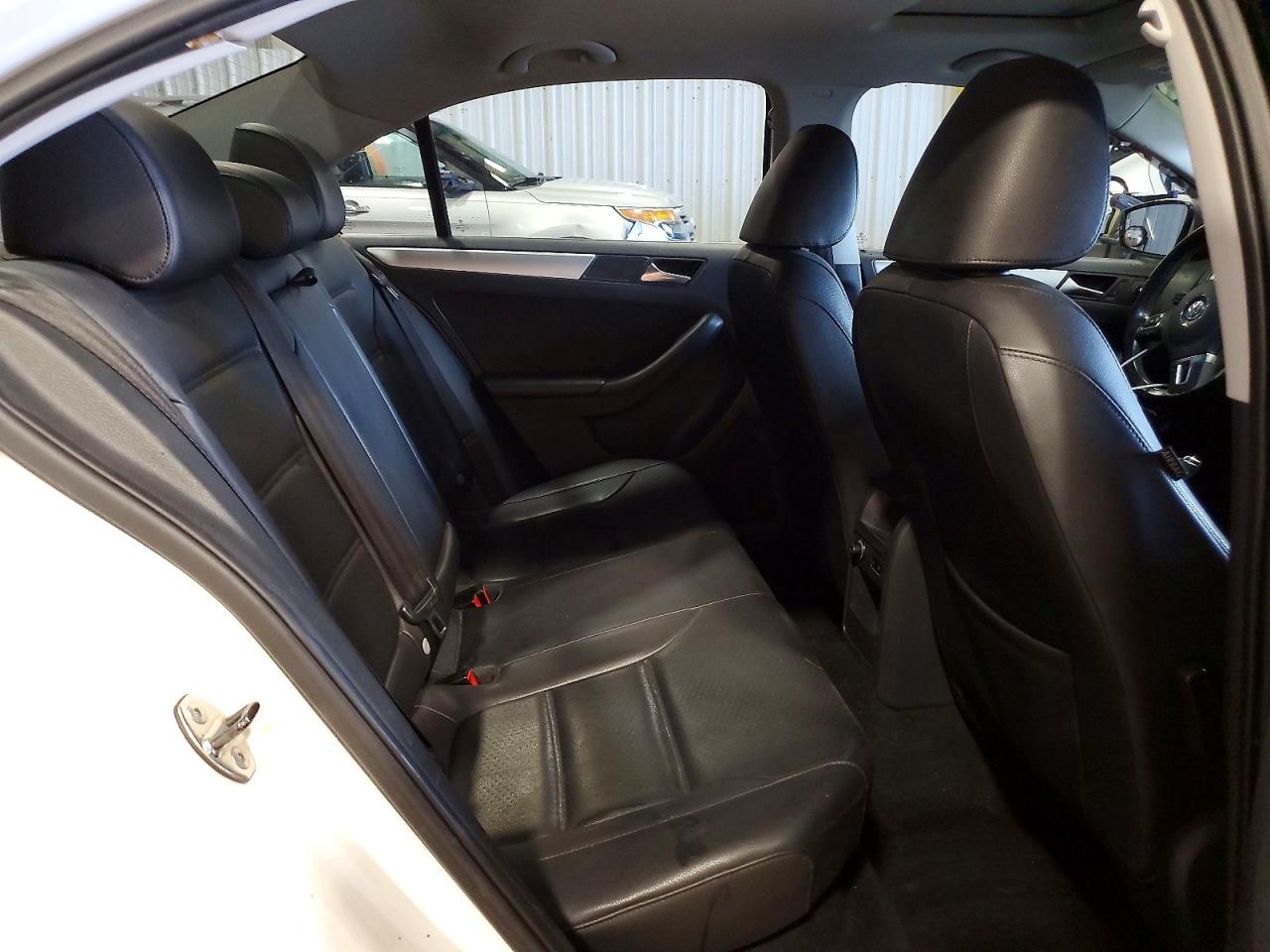 2013 VOLKSWAGEN JETTA SE photo 19