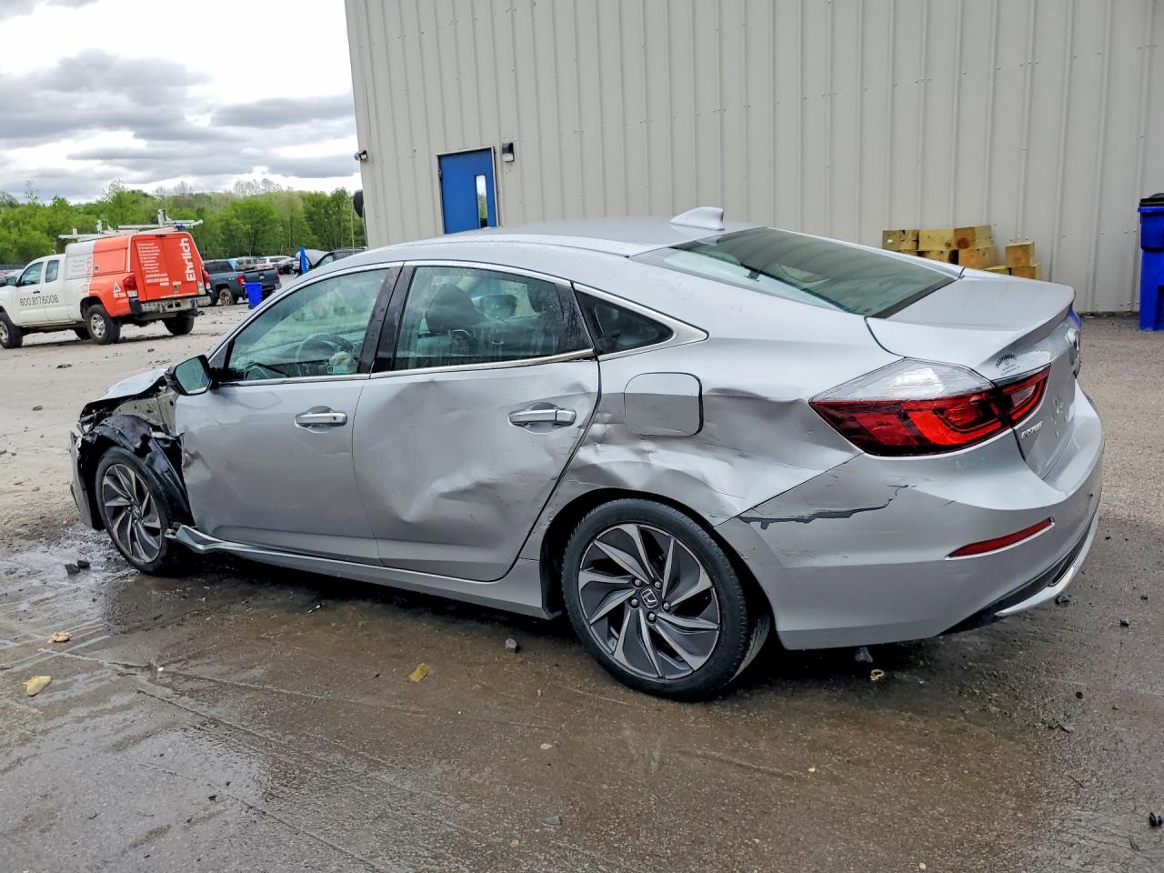 2019 HONDA INSIGHT TOURING photo 3