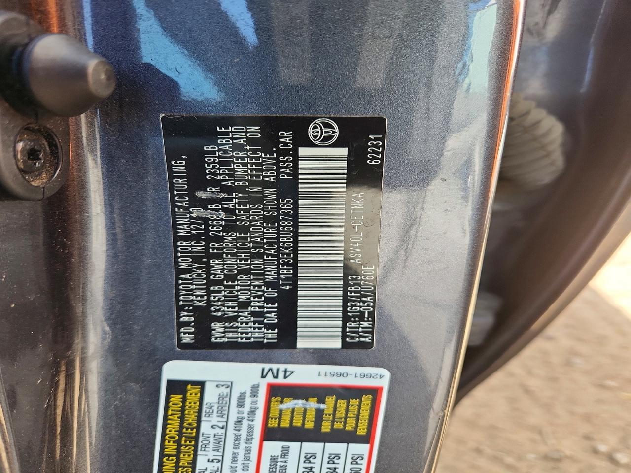 2011 TOYOTA CAMRY LE photo 23