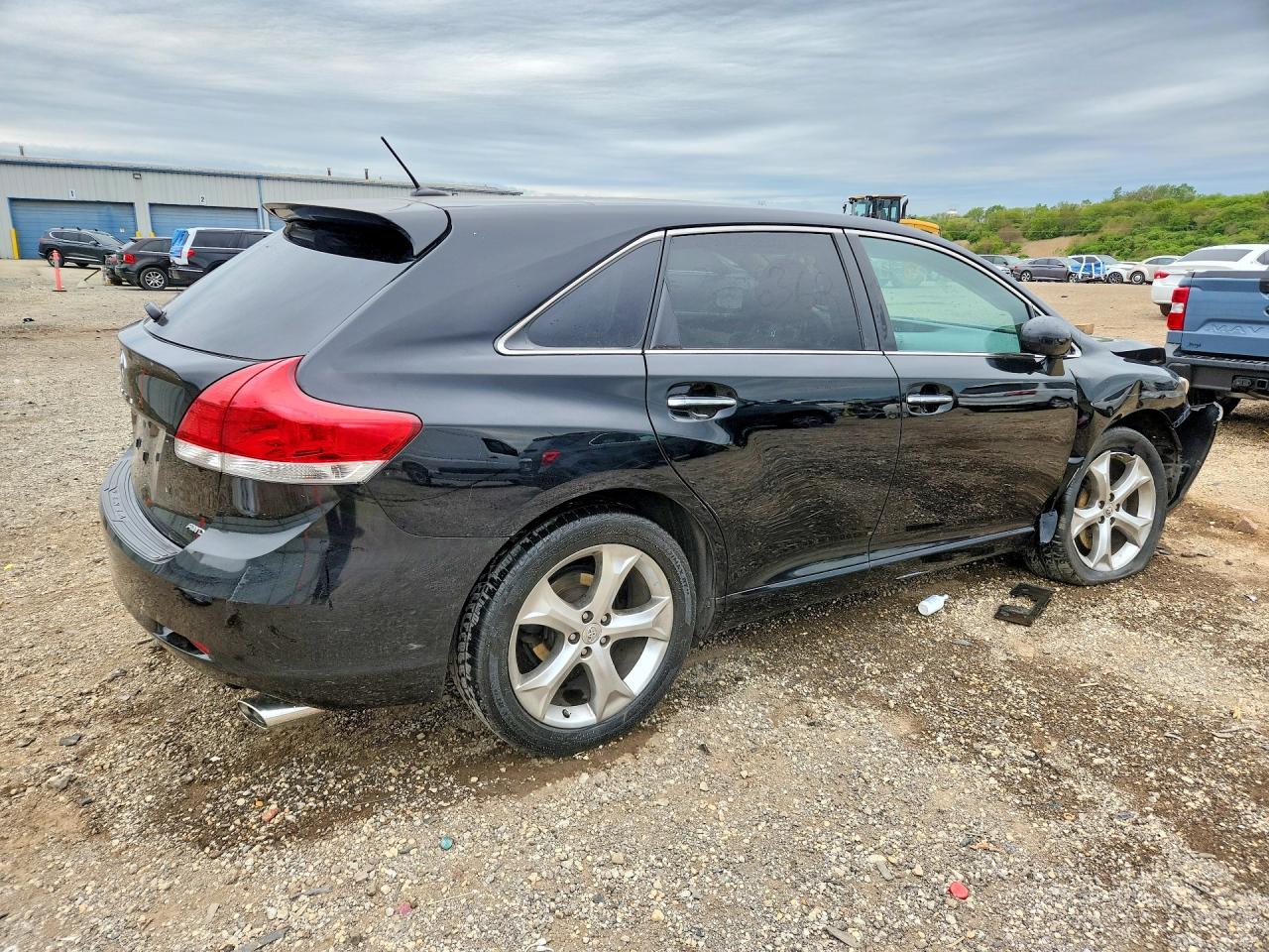 2011 TOYOTA VENZA AWD V6 photo 5