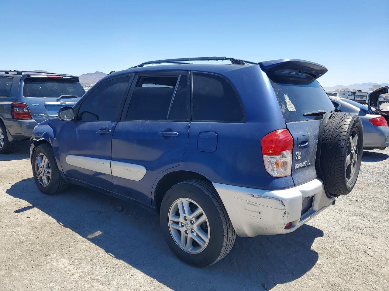 2002 TOYOTA RAV4 BASE photo 3