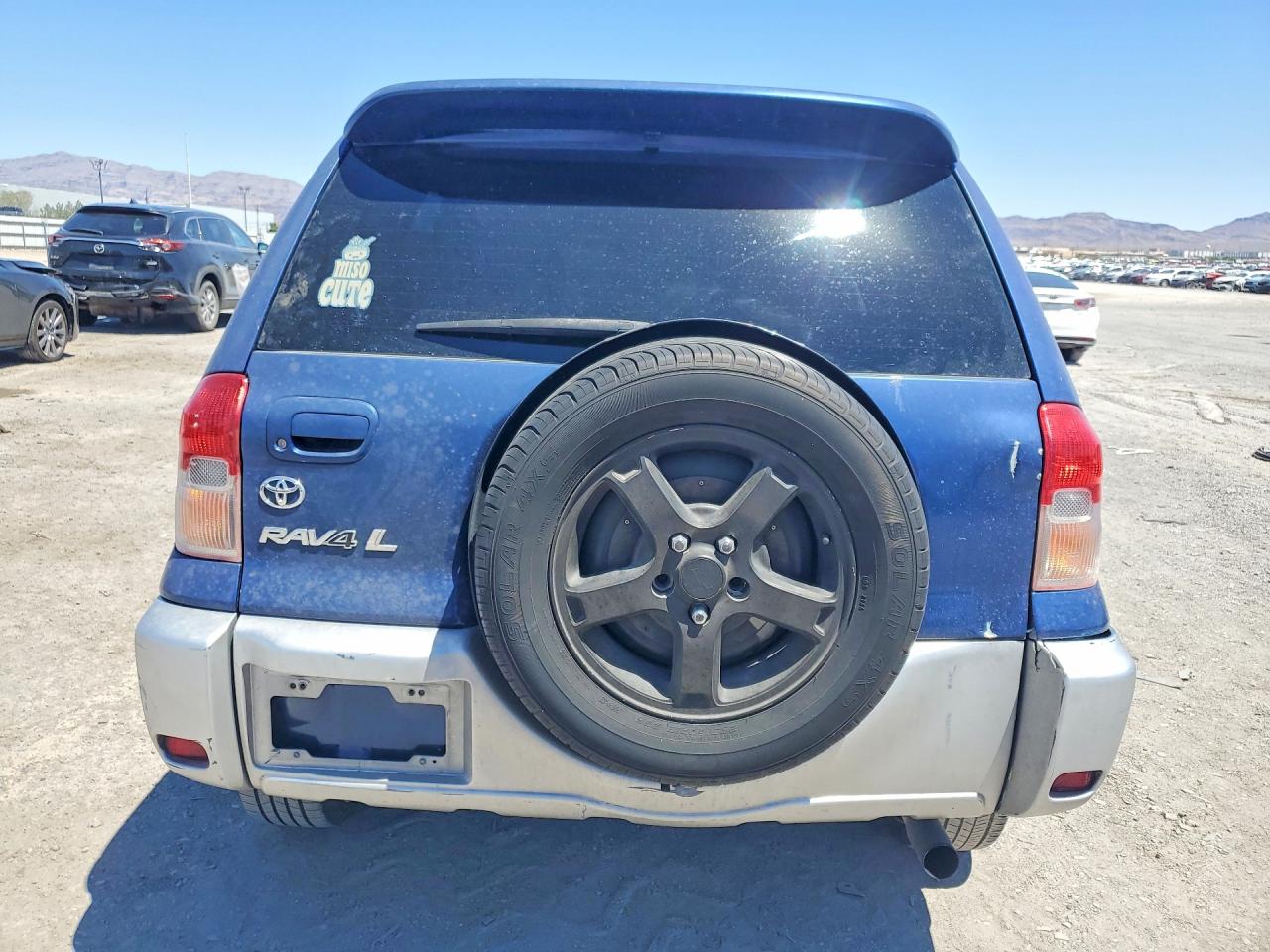 2002 TOYOTA RAV4 BASE photo 11