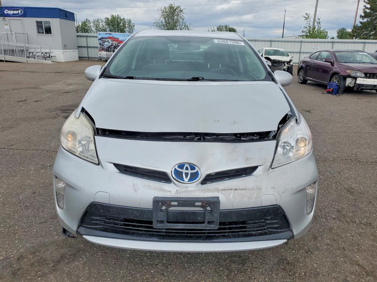 2013 TOYOTA PRIUS TWO photo 9