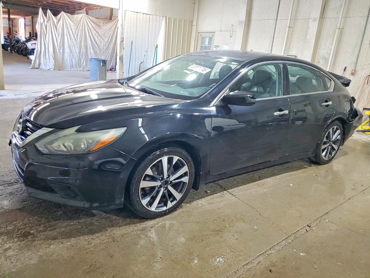 2017 NISSAN ALTIMA