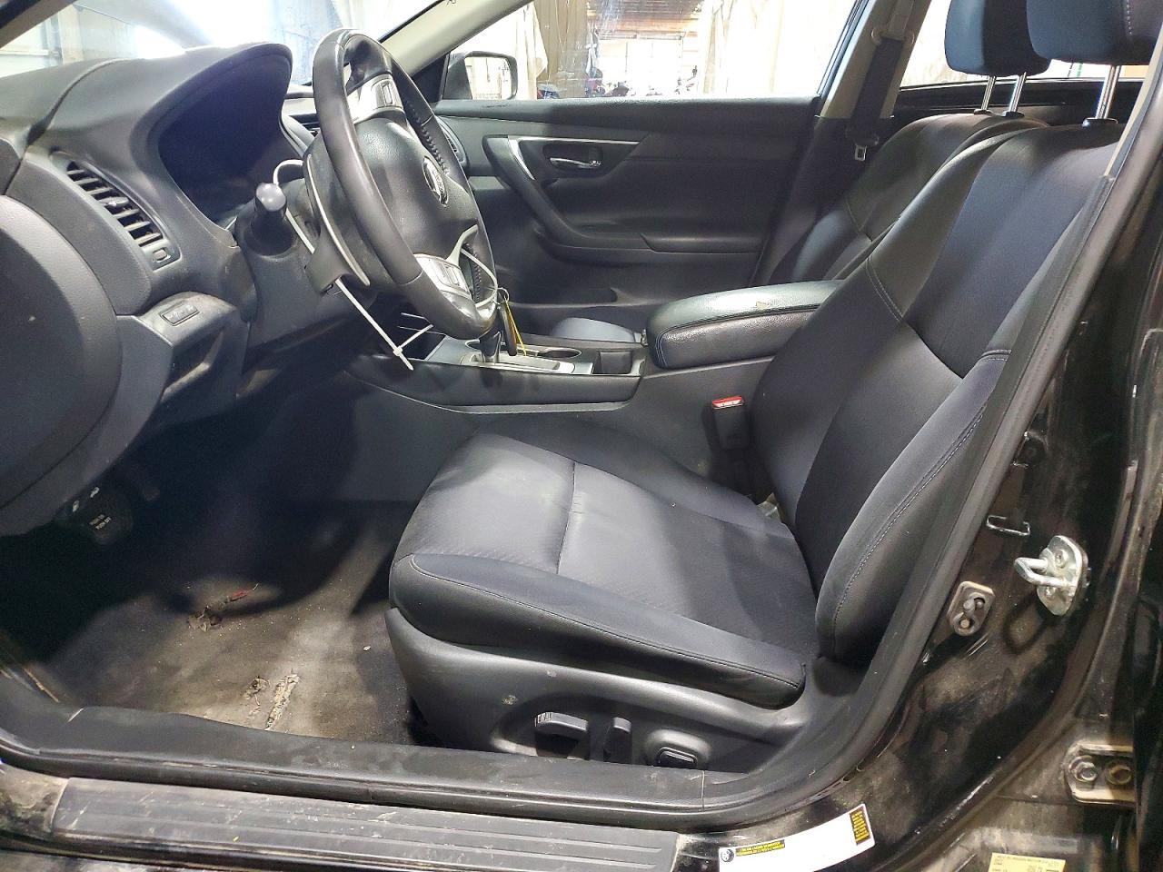 2017 NISSAN ALTIMA 2.5 SR photo 13