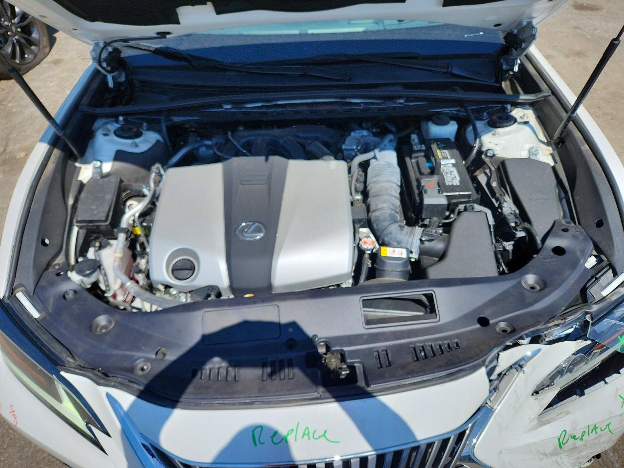 2019 LEXUS ES 350 photo 21