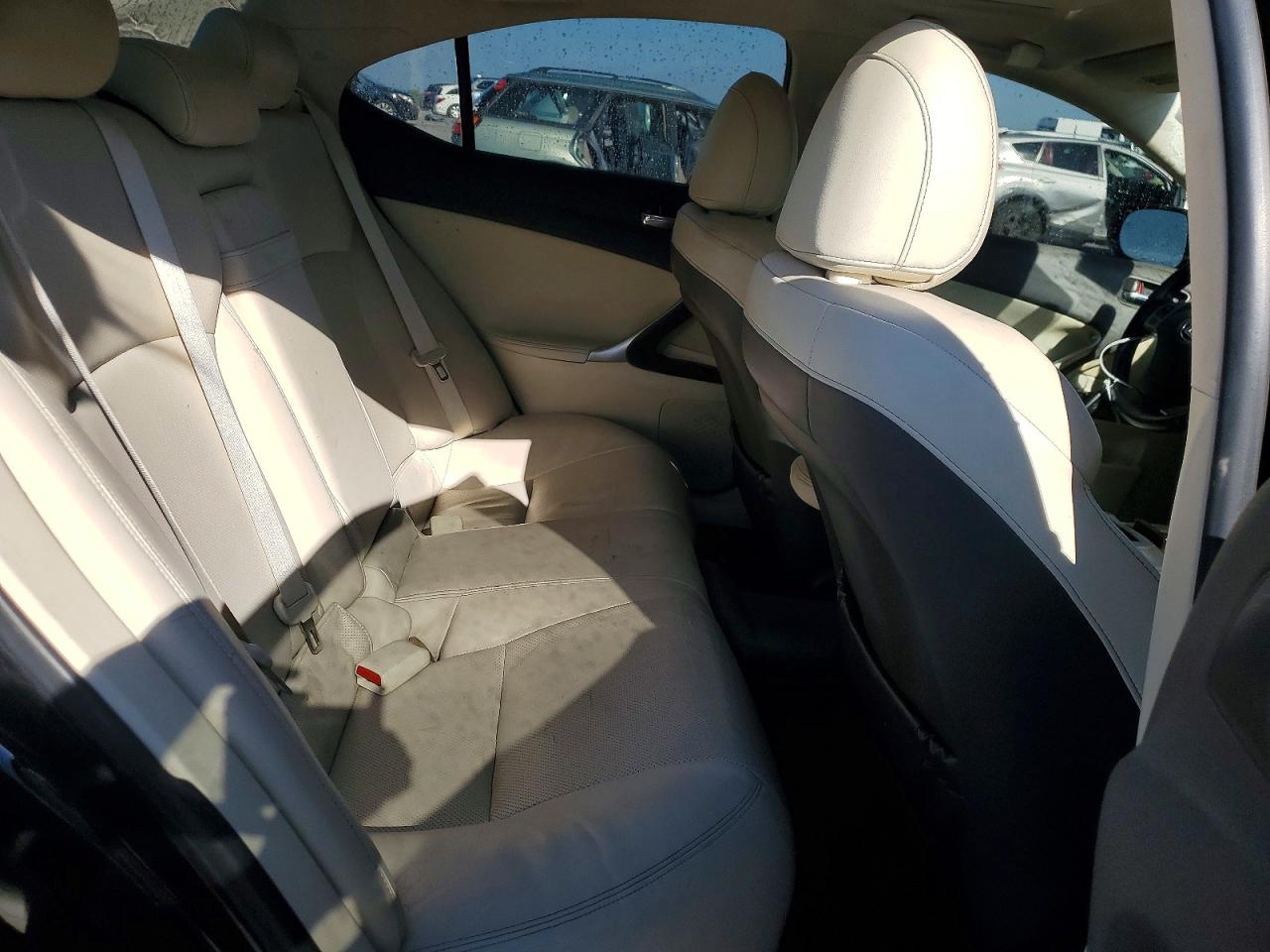 2012 LEXUS IS 250 photo 19