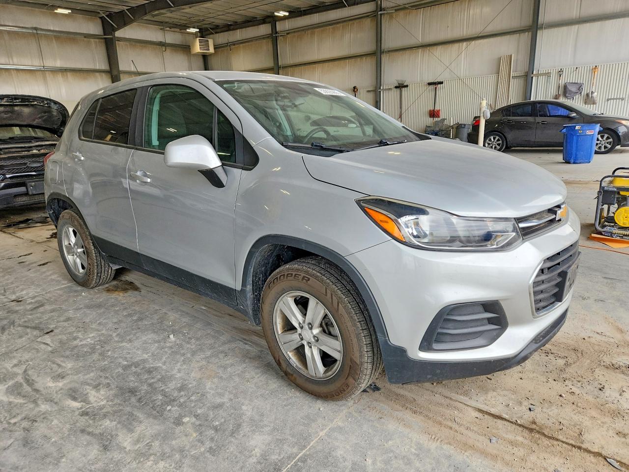 2020 CHEVROLET TRAX LS photo 10
