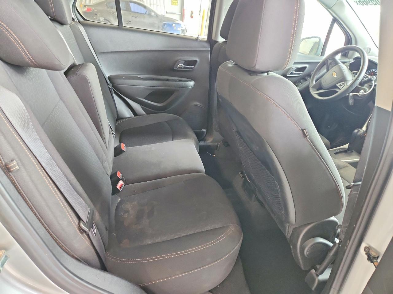 2020 CHEVROLET TRAX LS photo 31