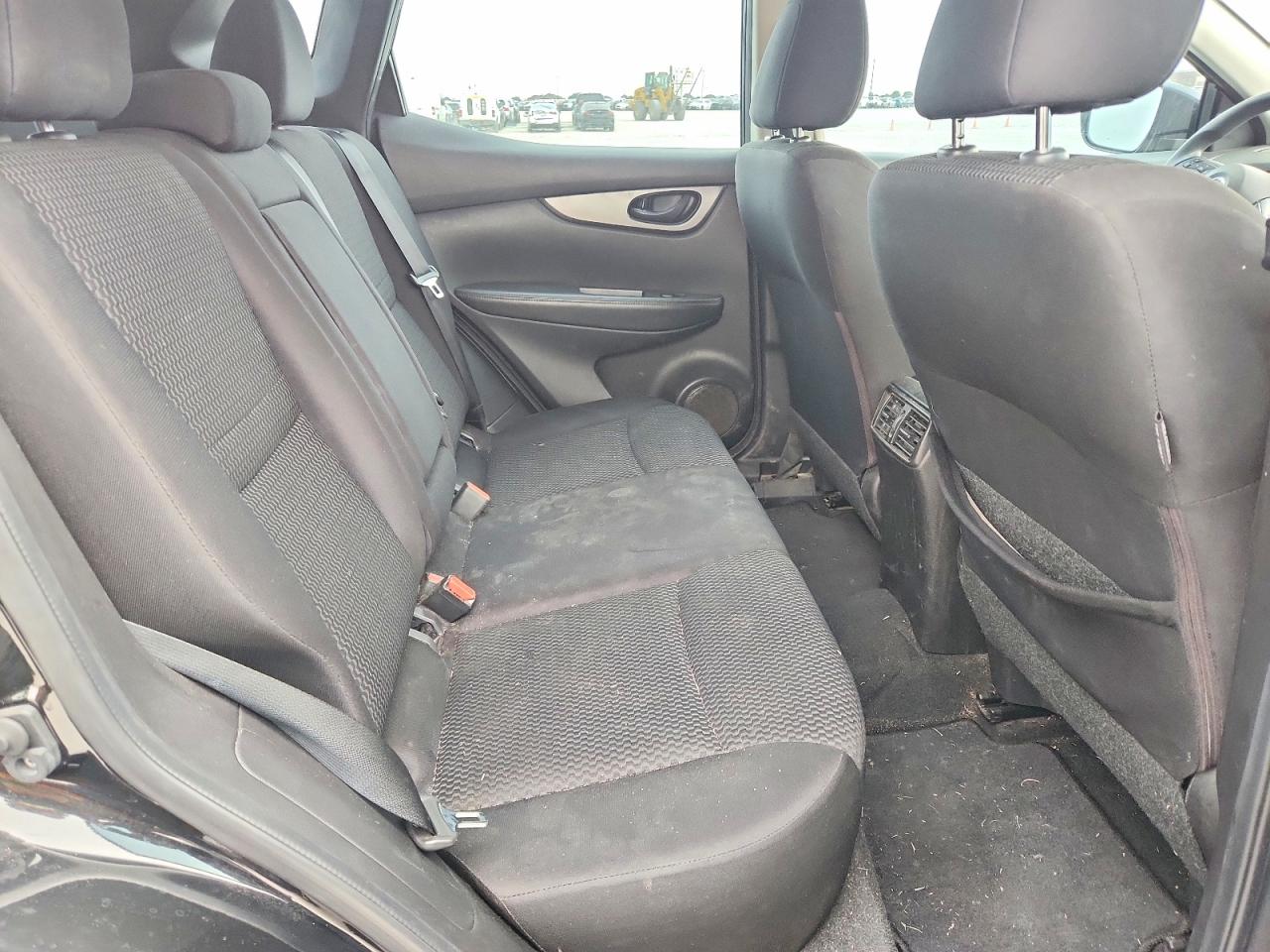 2019 NISSAN ROGUE SPORT S photo 19