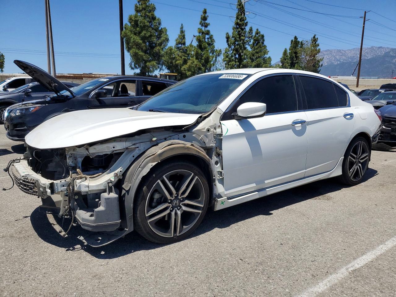 2017 HONDA ACCORD