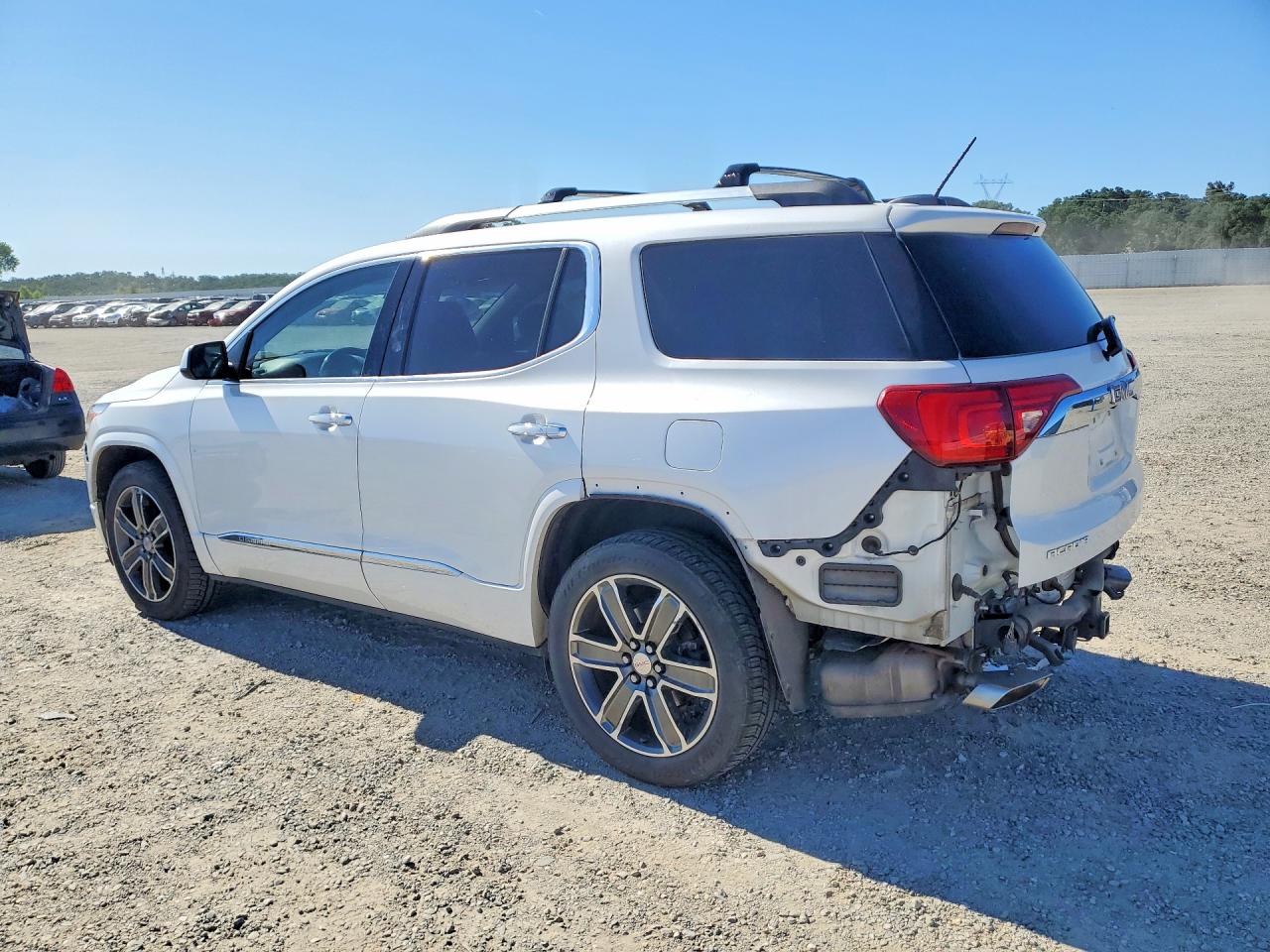2017 GMC ACADIA DENALI photo 2