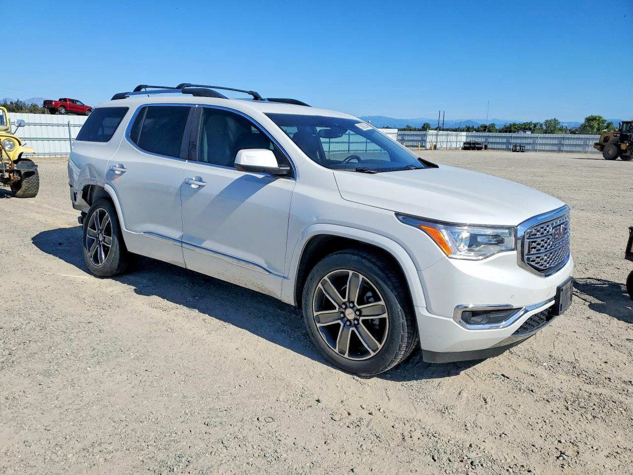 2017 GMC ACADIA DENALI photo 4