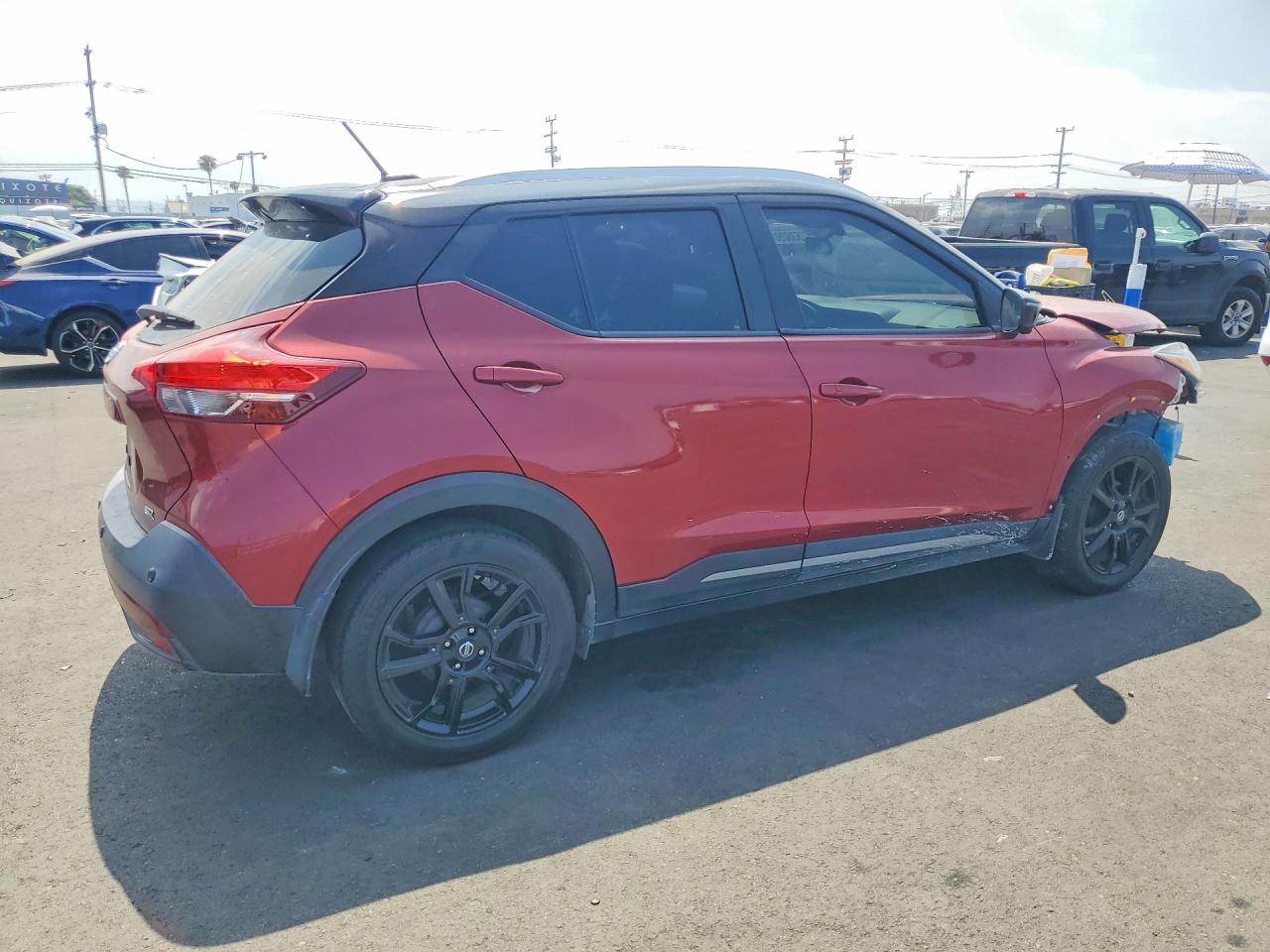 2020 NISSAN KICKS SR photo 5