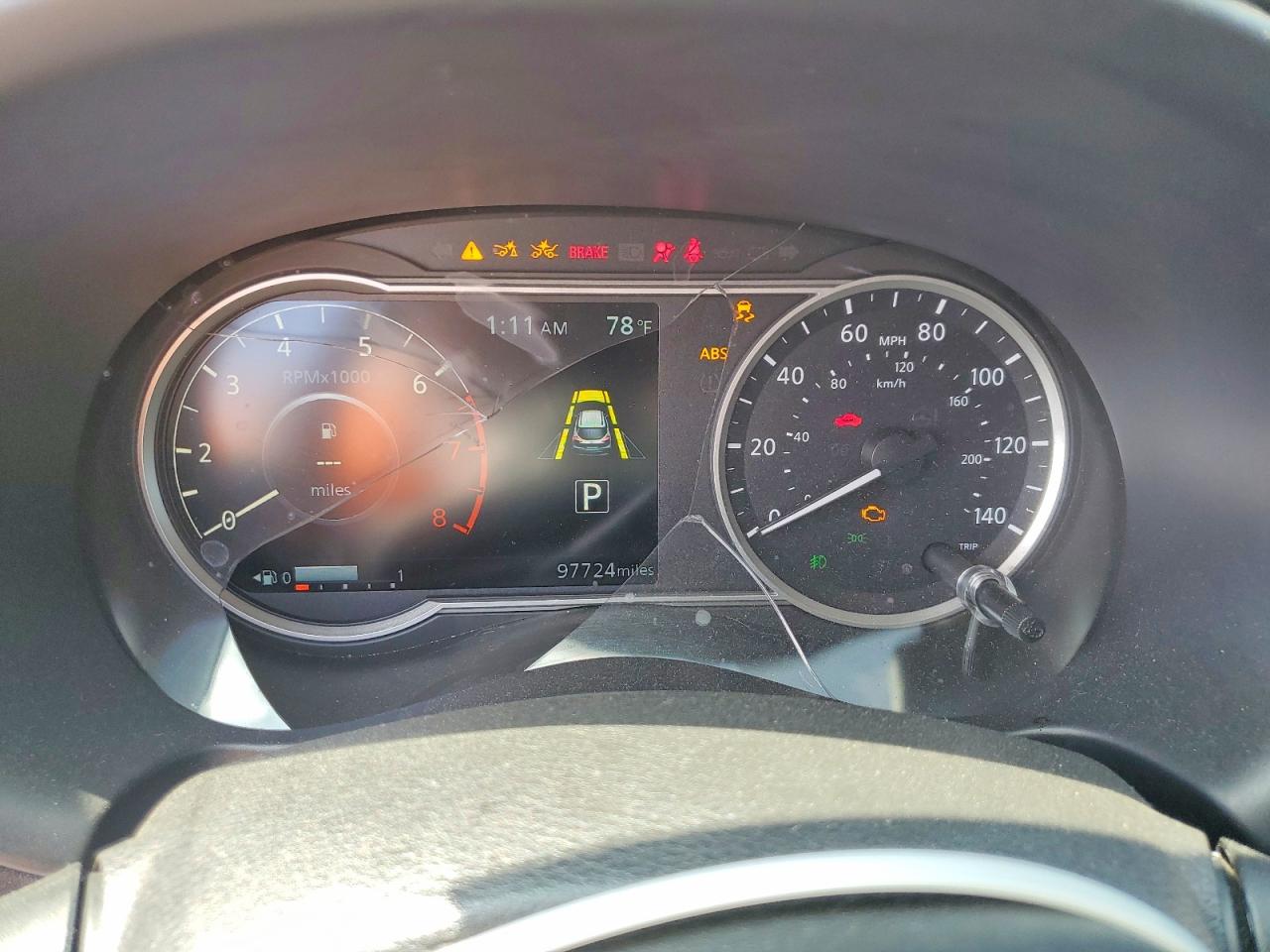 2020 NISSAN KICKS SR photo 17