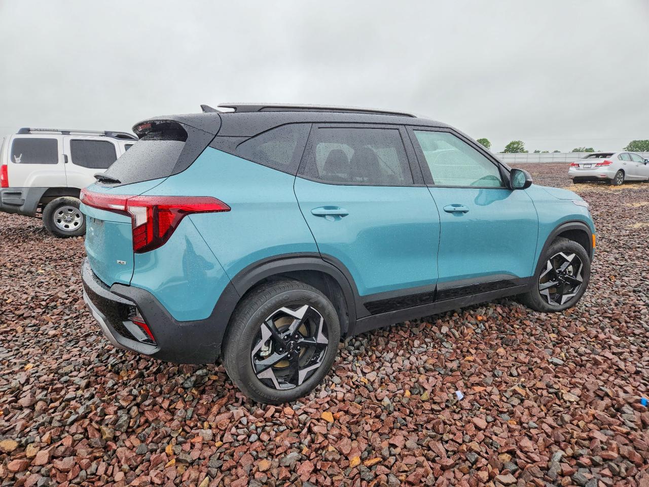 2025 KIA SELTOS S photo 7