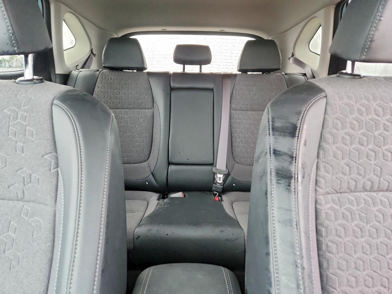 2025 KIA SELTOS S photo 28