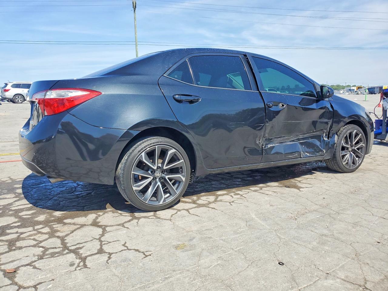 2016 TOYOTA COROLLA L photo 5