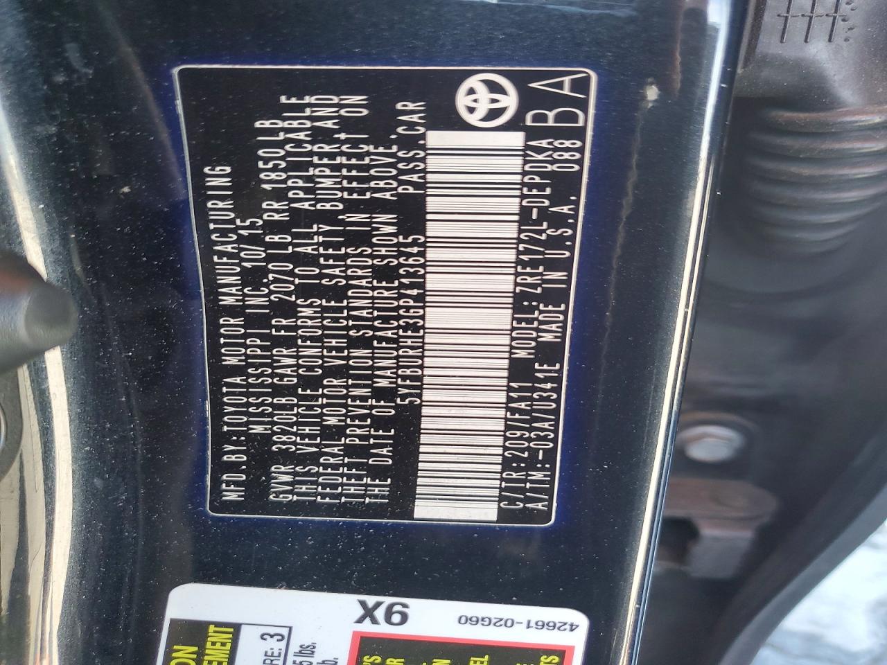 2016 TOYOTA COROLLA L photo 23