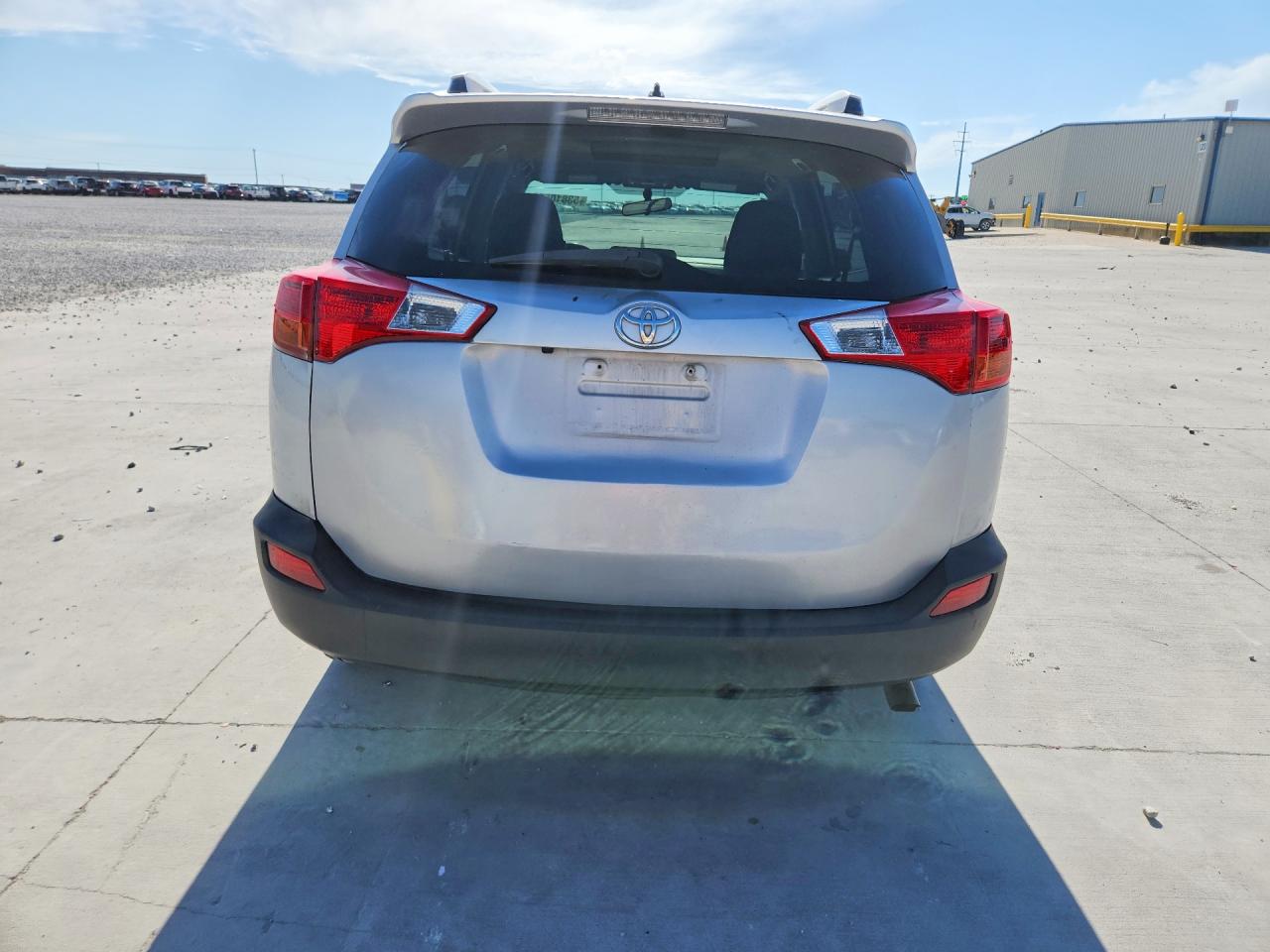 2015 TOYOTA RAV4 LE photo 11