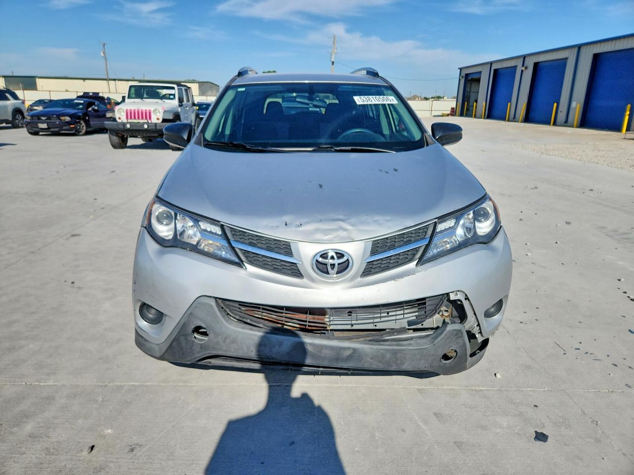 2015 TOYOTA RAV4 LE photo 9