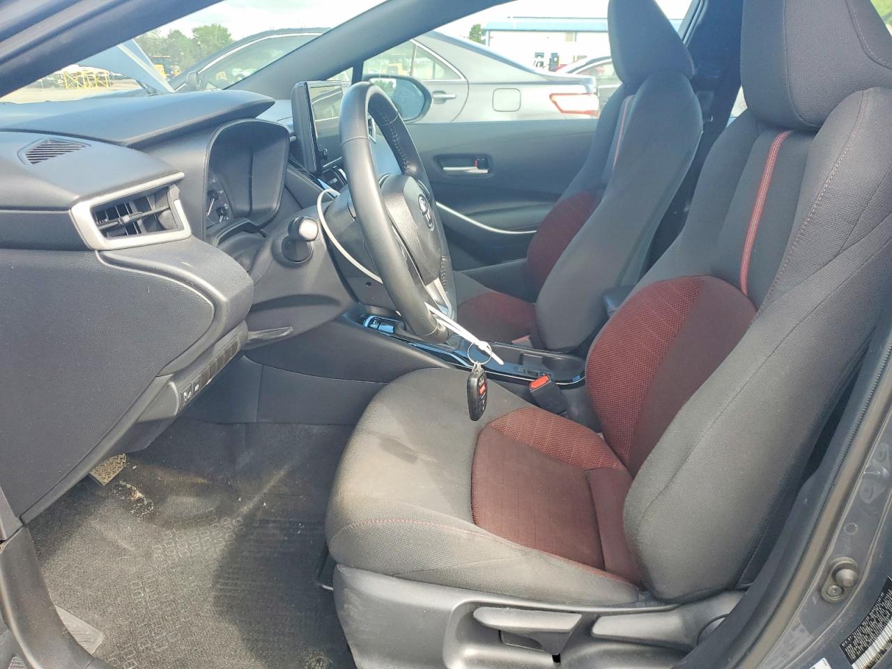 2024 TOYOTA COROLLA SE photo 13