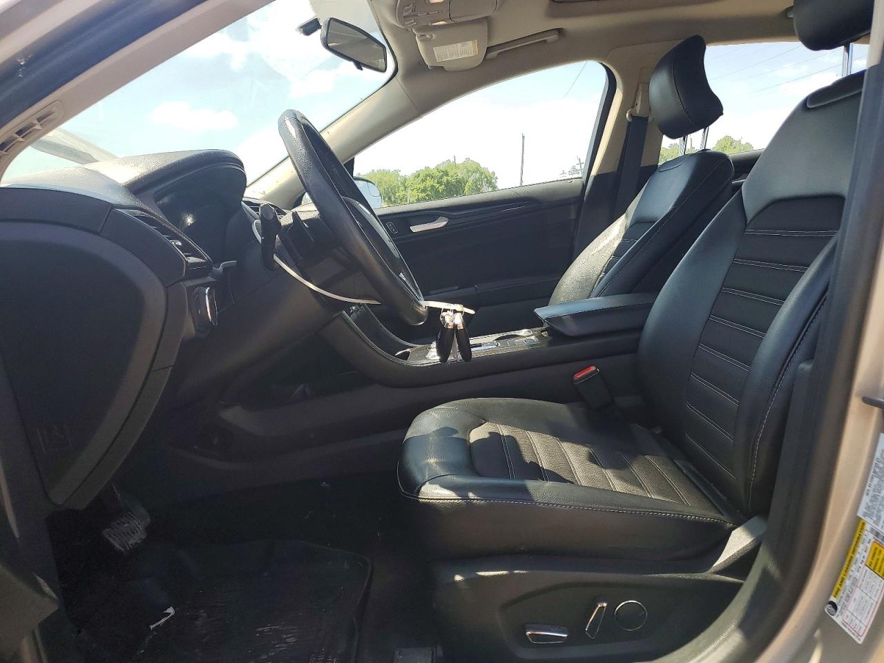 2018 FORD FUSION SE photo 7