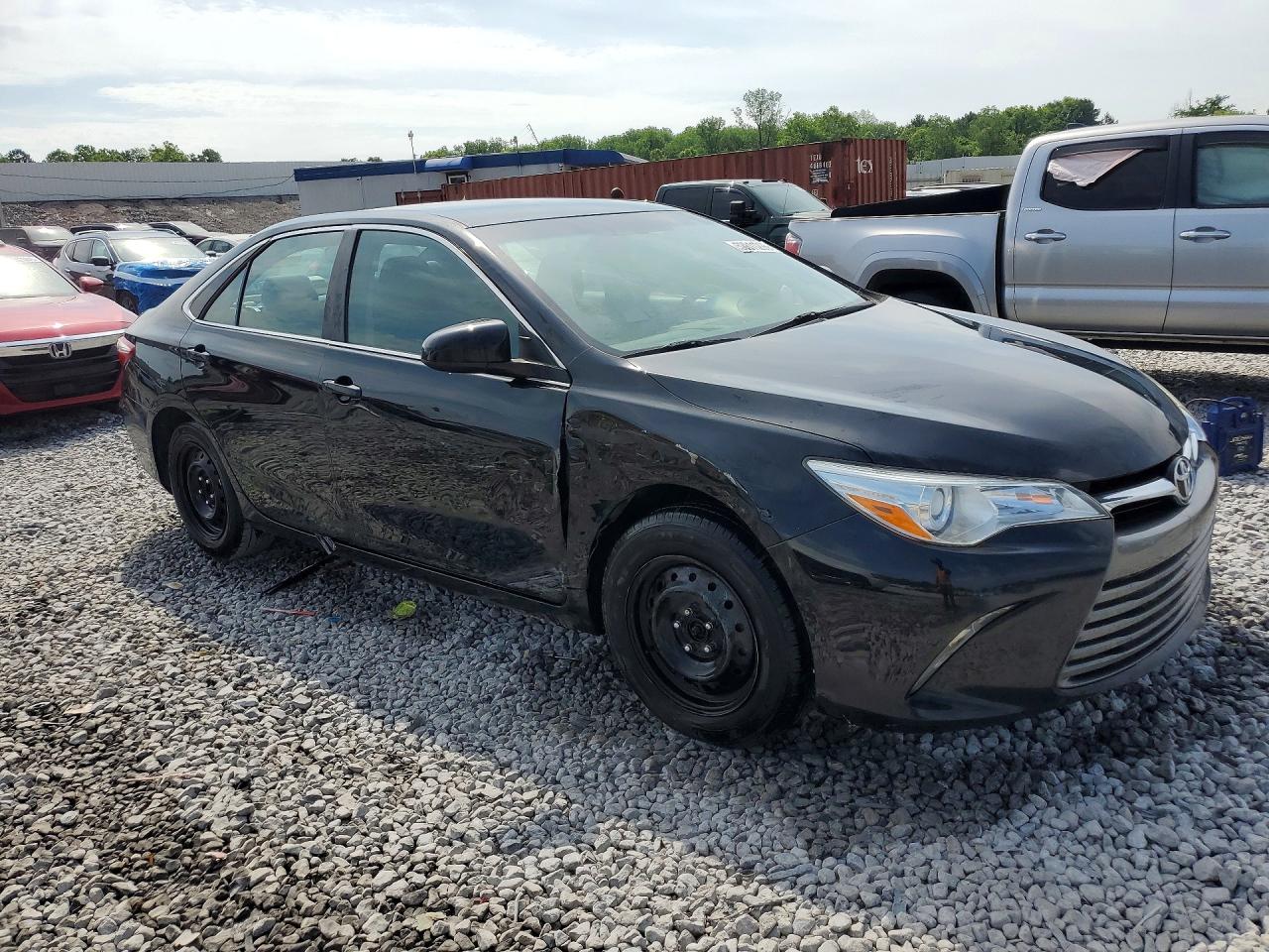 2017 TOYOTA CAMRY LE photo 7