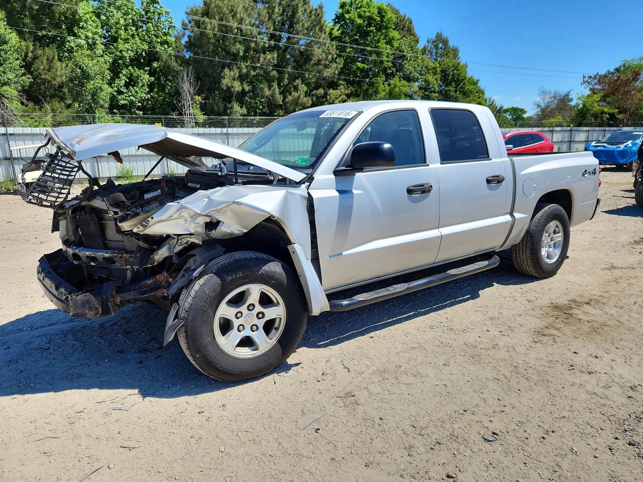 2005 DODGE DAKOTA