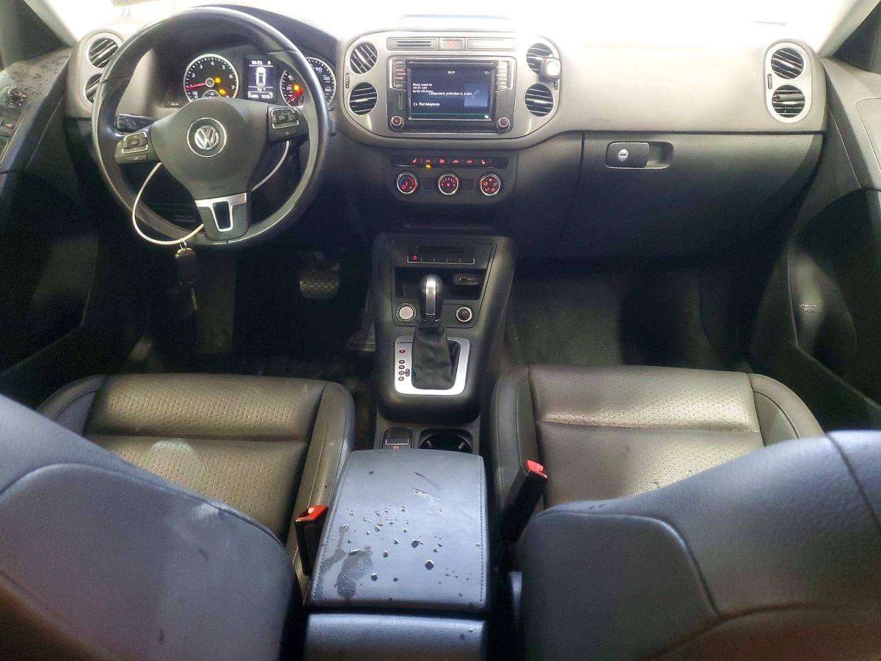 2017 VOLKSWAGEN TIGUAN S photo 8